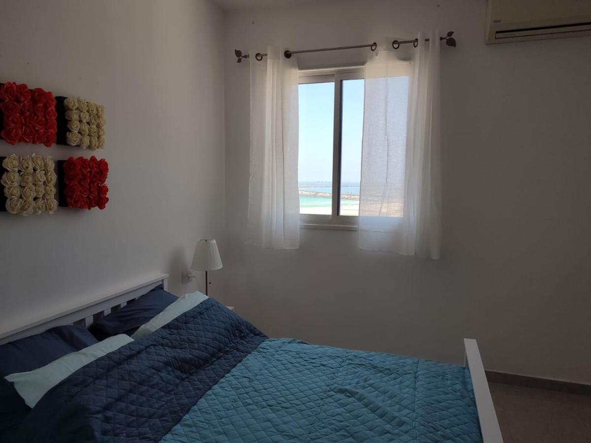 Lovely Three-Room Apartment Above The Promenade Ashdod Eksteriør bilde