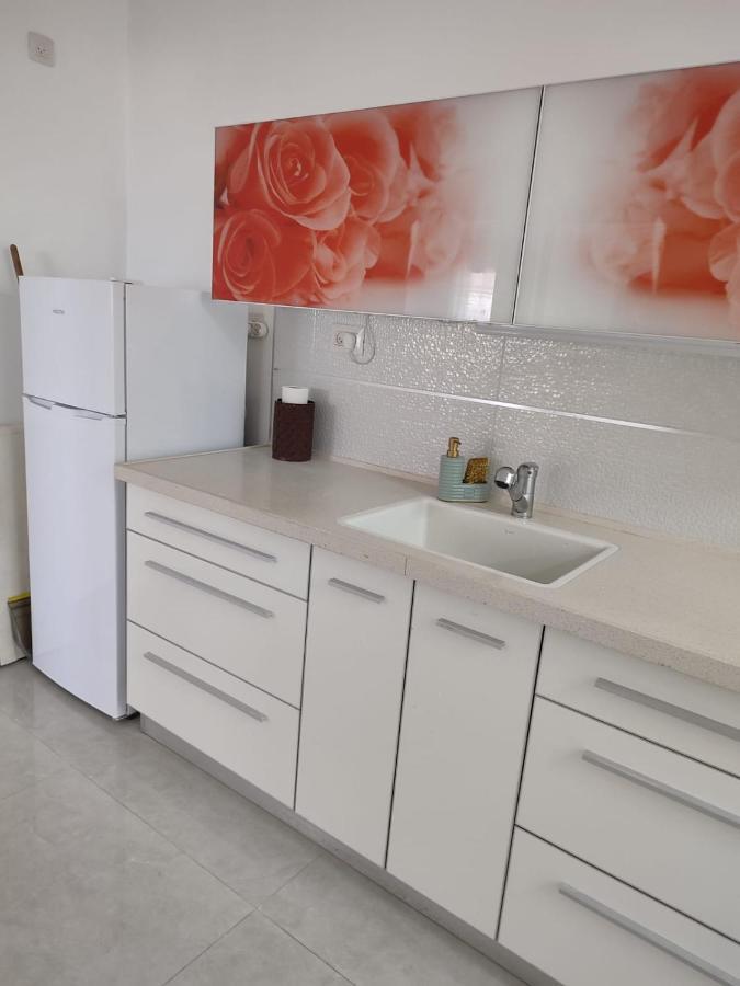 Lovely Three-Room Apartment Above The Promenade Ashdod Eksteriør bilde